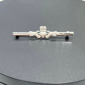 Sterling‎ Silver Vintage AU Maker Irish Heart Hand Crown Claddagh Bar Brooch